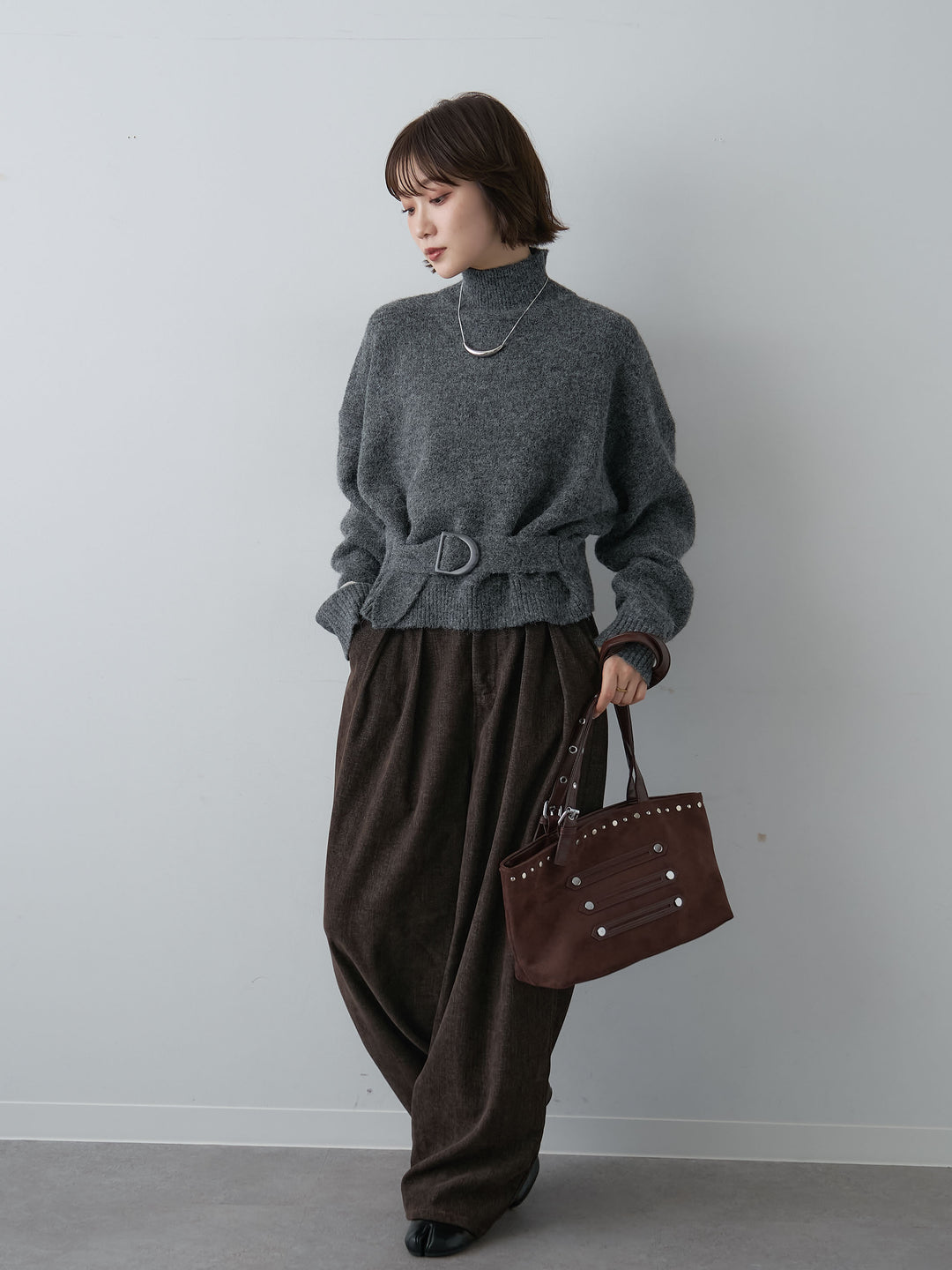 [予約]ウエストベルトハイネックニットトップス/darkgray
