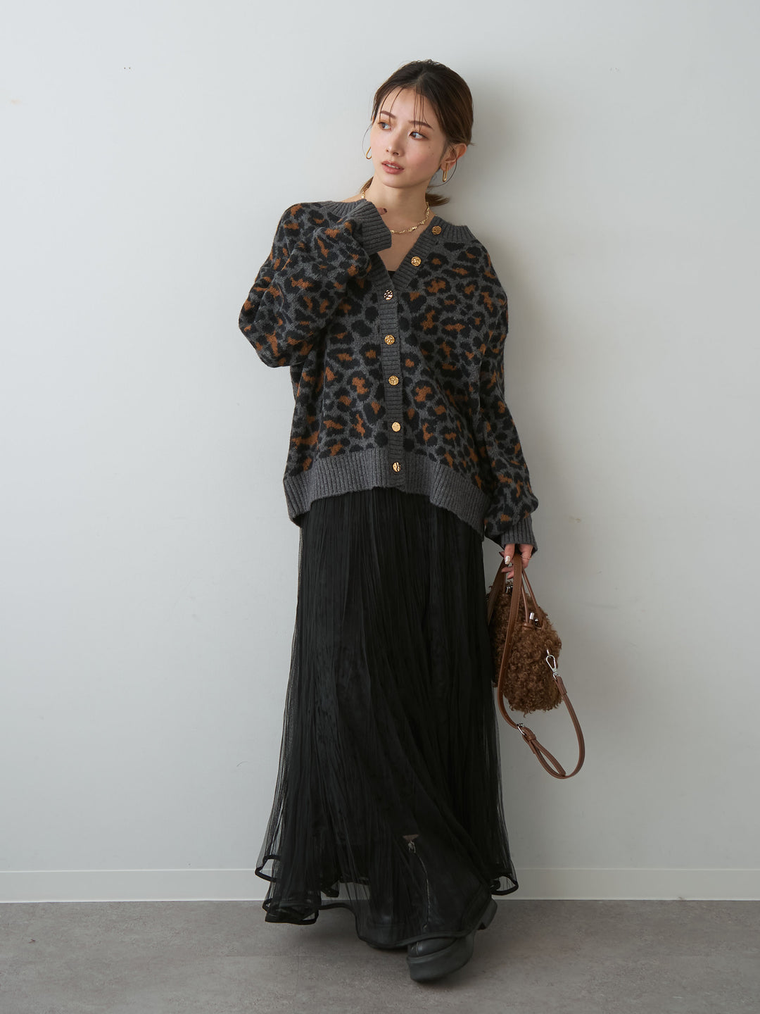[予約]レオパードゴールドボタンカーディガン/black