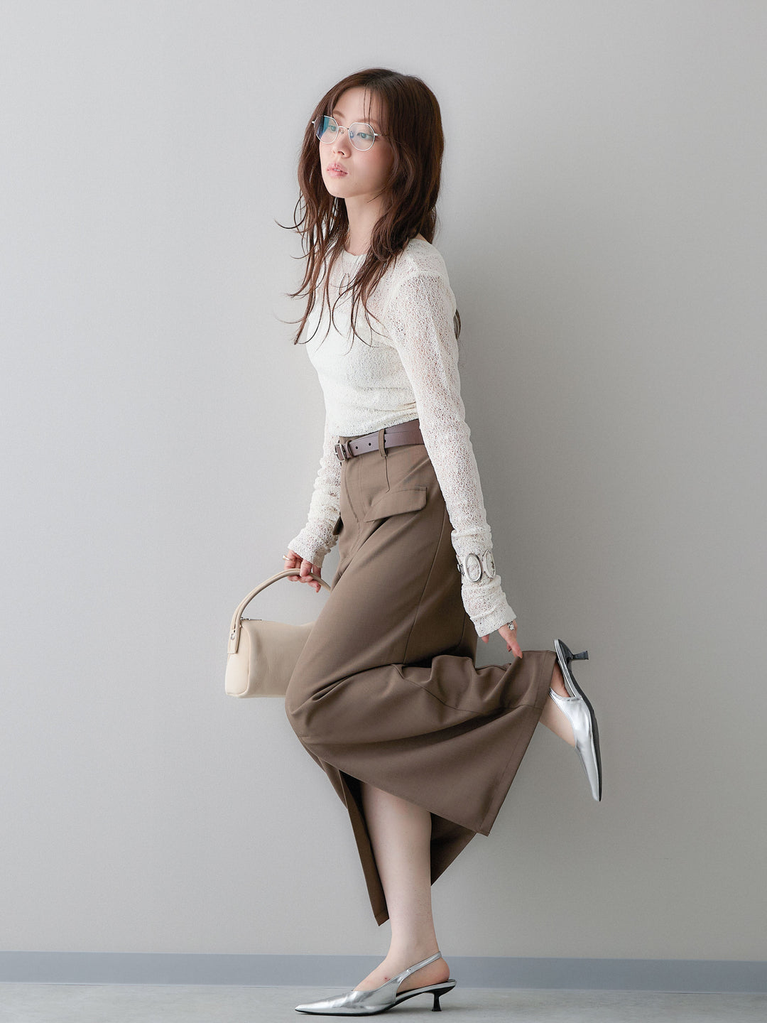 [SET]メッシュレースバックオープントップス+クレープデシンフラップ付きストレートスカート(2set)
