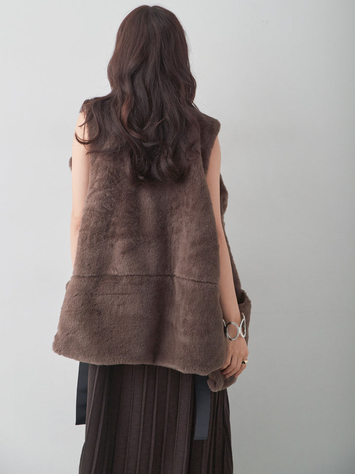 [予約]プリーツニットノースリワンピース/brown