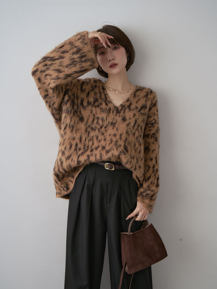 [予約]レオパードVネックシャギーニットトップス/camel