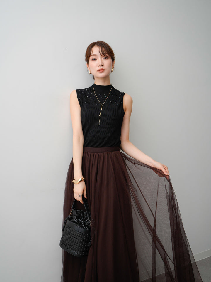 [予約]ビジューノースリニットトップス/black