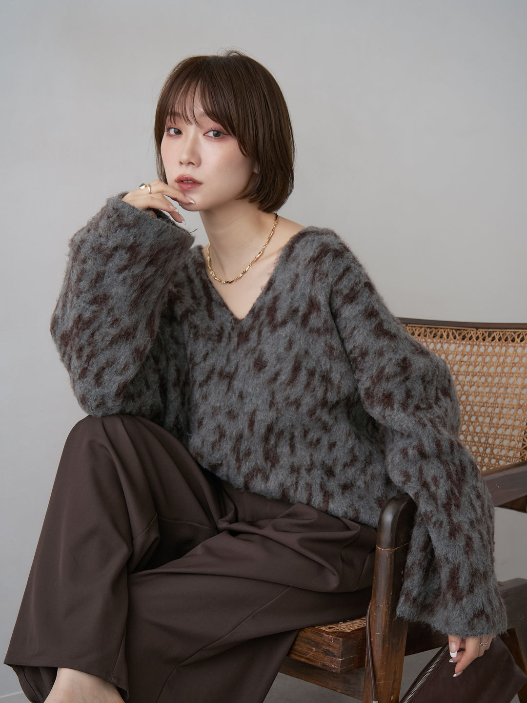 [SET]レオパードVネックシャギーニットトップス+レオパードVネックシャギーニットトップス(2set)