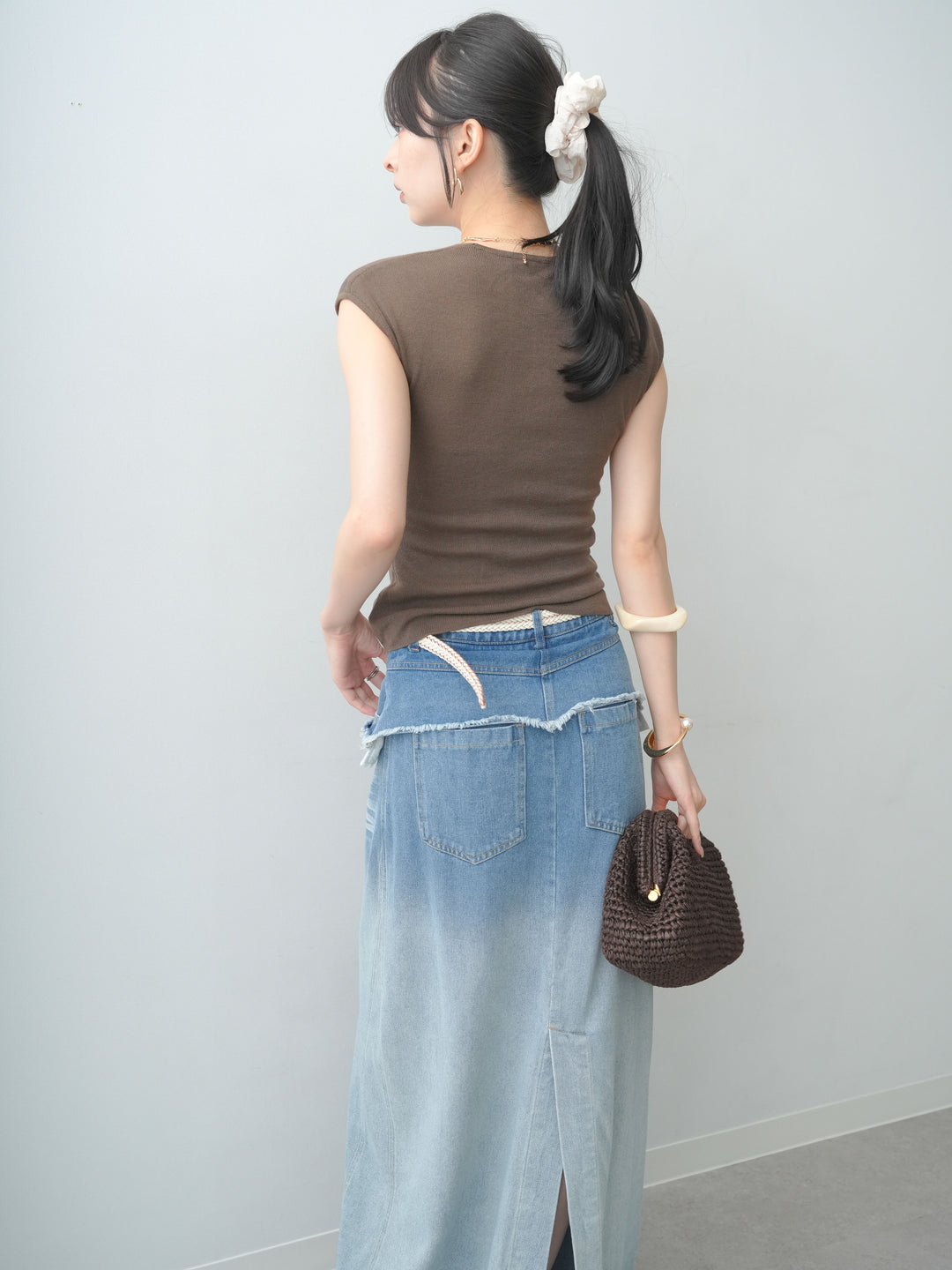 [予約]フロントレイヤードVネックニットトップス/brown