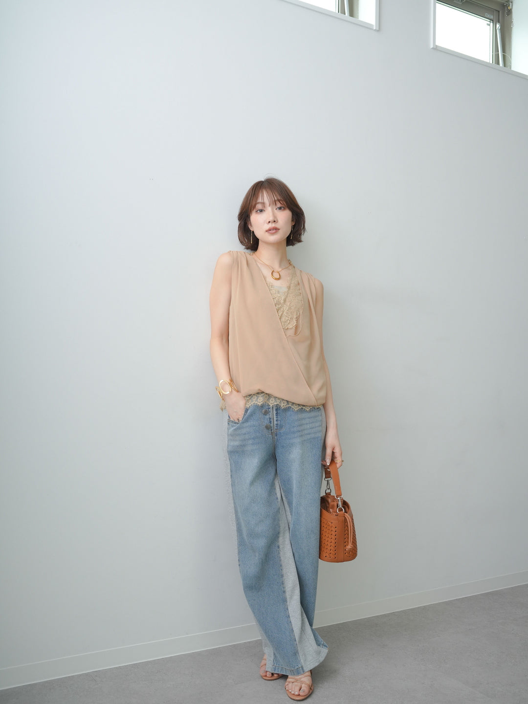[予約]レースレイヤードカシュクールノースリブラウス/beige