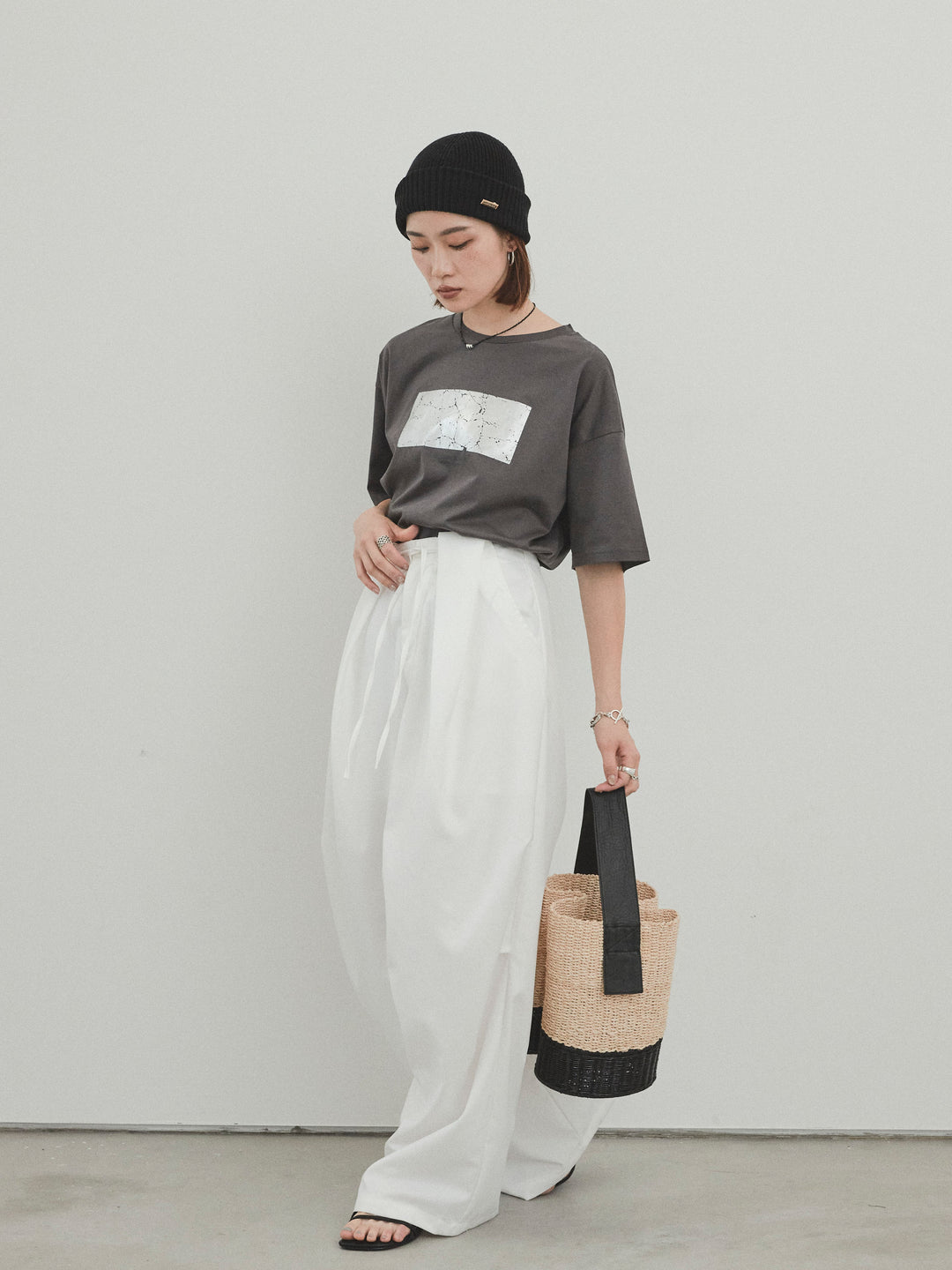 [SET]箔プリントドライタッチコットンTEE +デザインループサイドタックパンツ(2set)