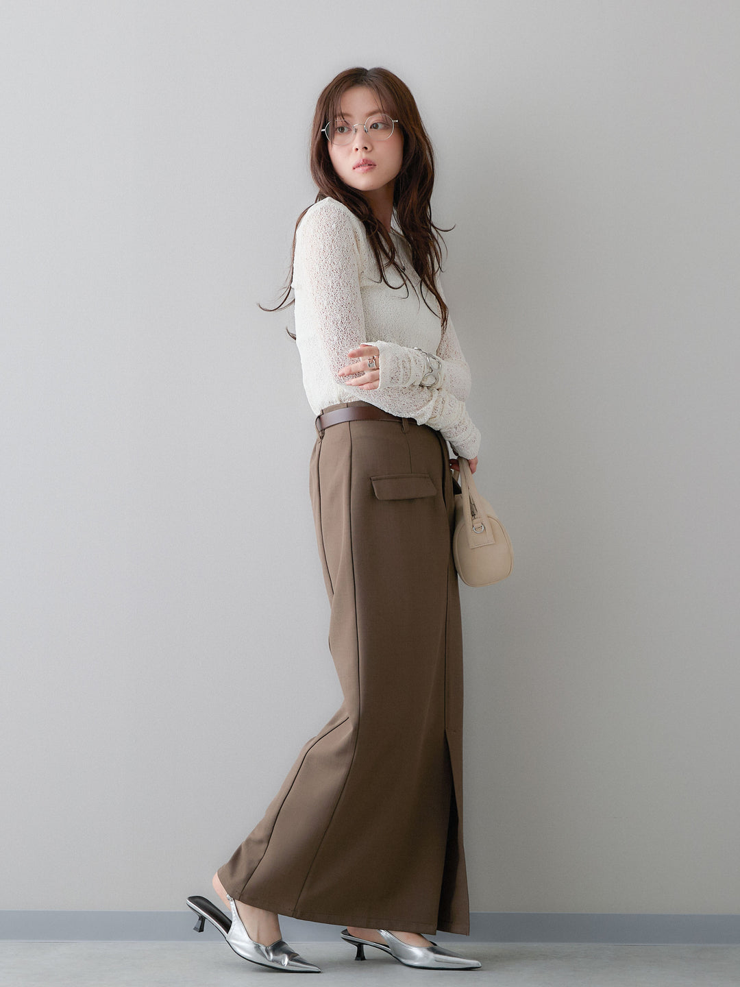 [SET]メッシュレースバックオープントップス+クレープデシンフラップ付きストレートスカート(2set)