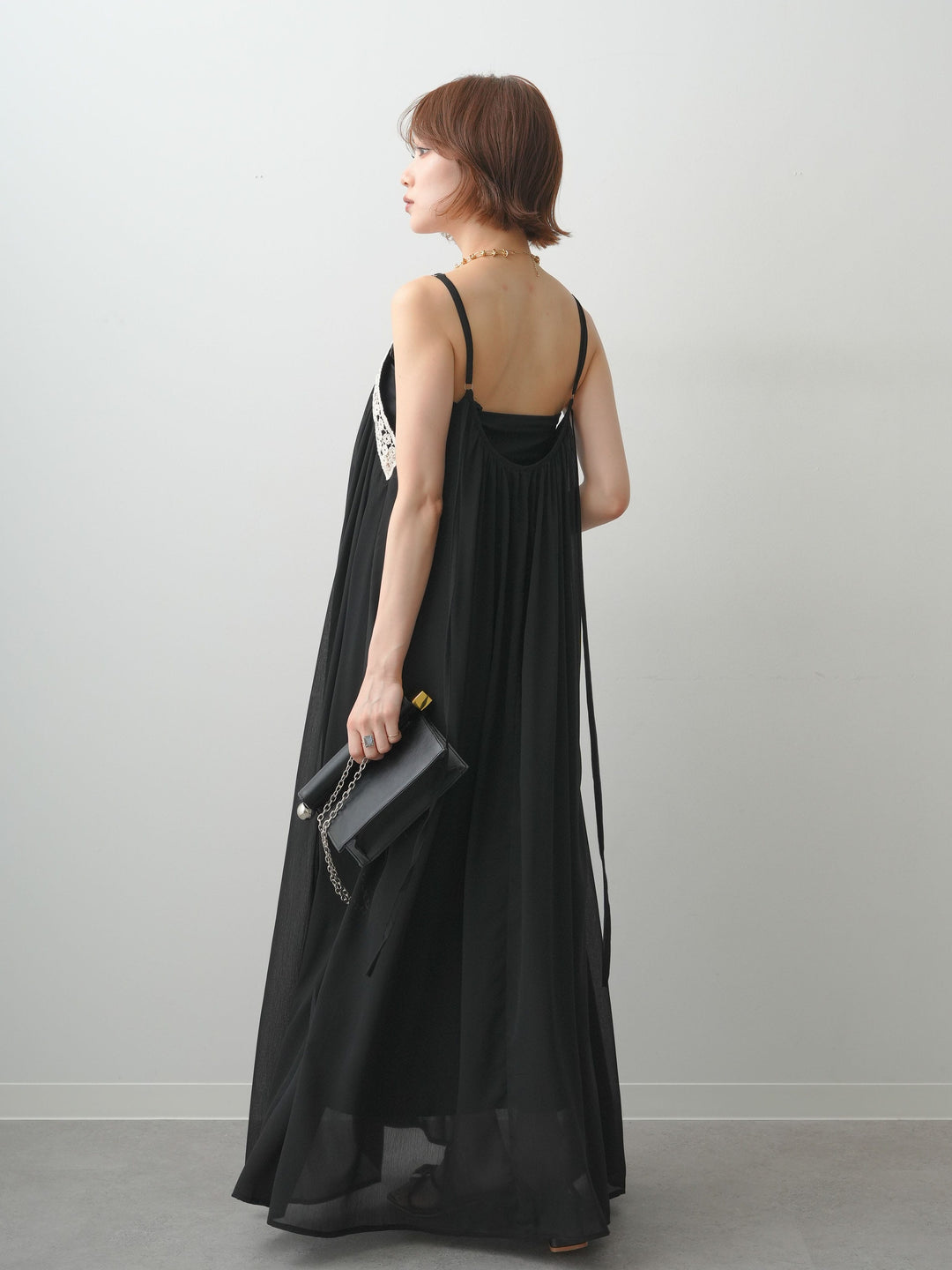 [予約]センタークロシェレースキャミワンピース/black
