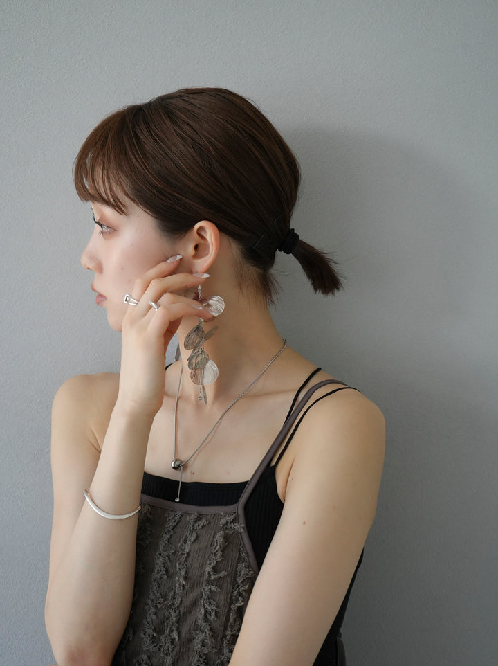 [Pre-order] FEATHER MOTIF BIG PIERCE/Silver