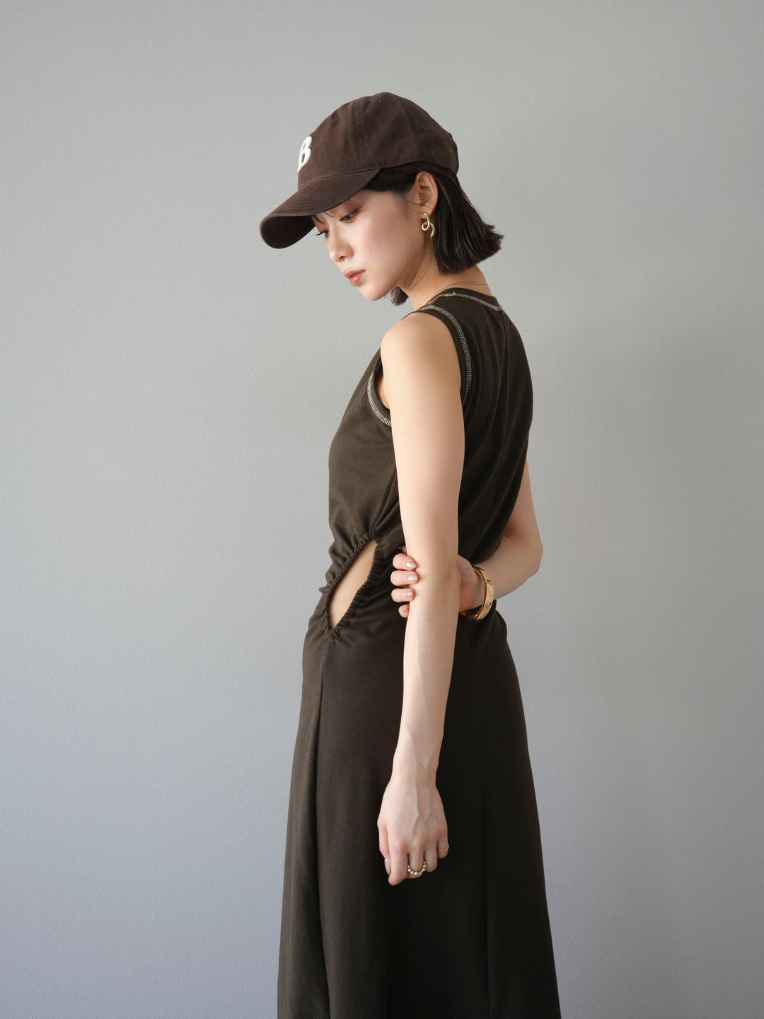 [予約]Bロゴ刺繍CAP/ブラウン