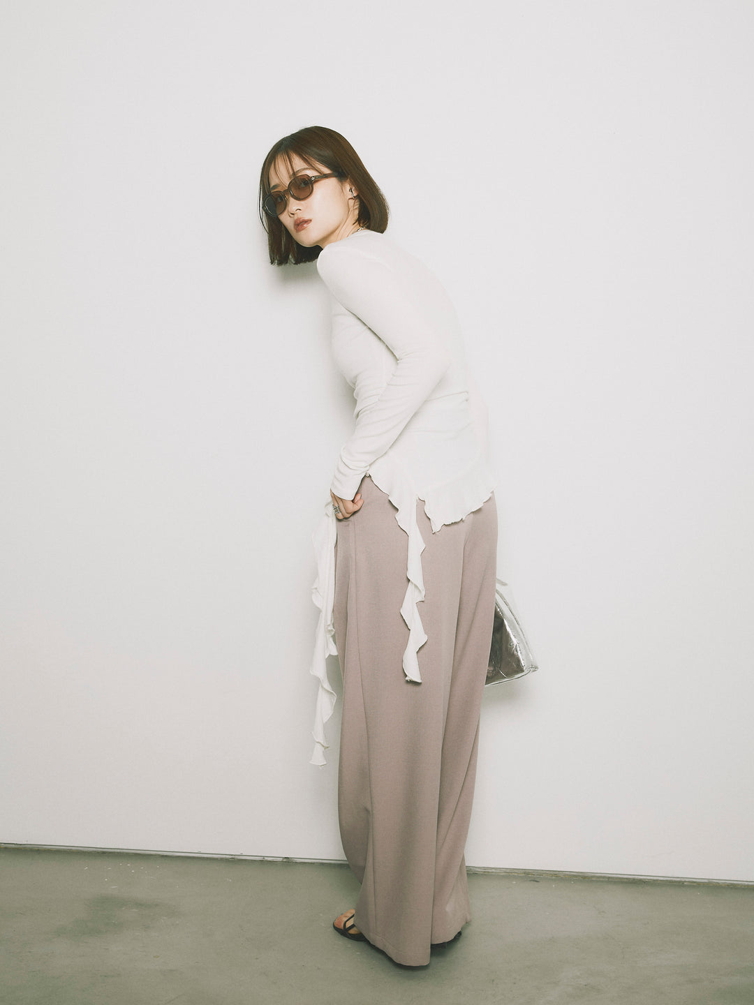 【Allure】[SET]ラッフルヘムトップス+マーベルトワイドパンツ(2set)