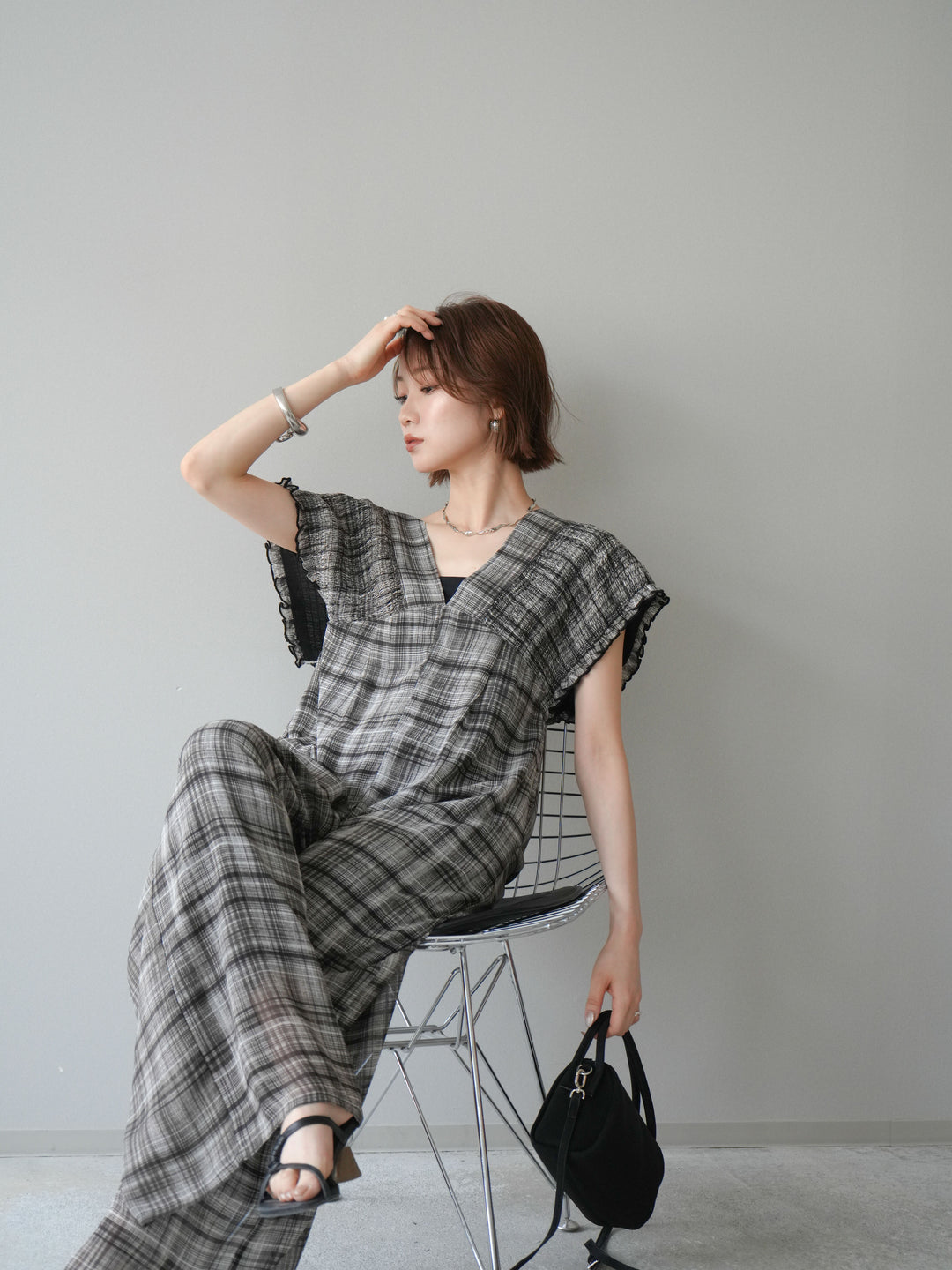 [予約]シフォンチェックジャンプスーツ/black