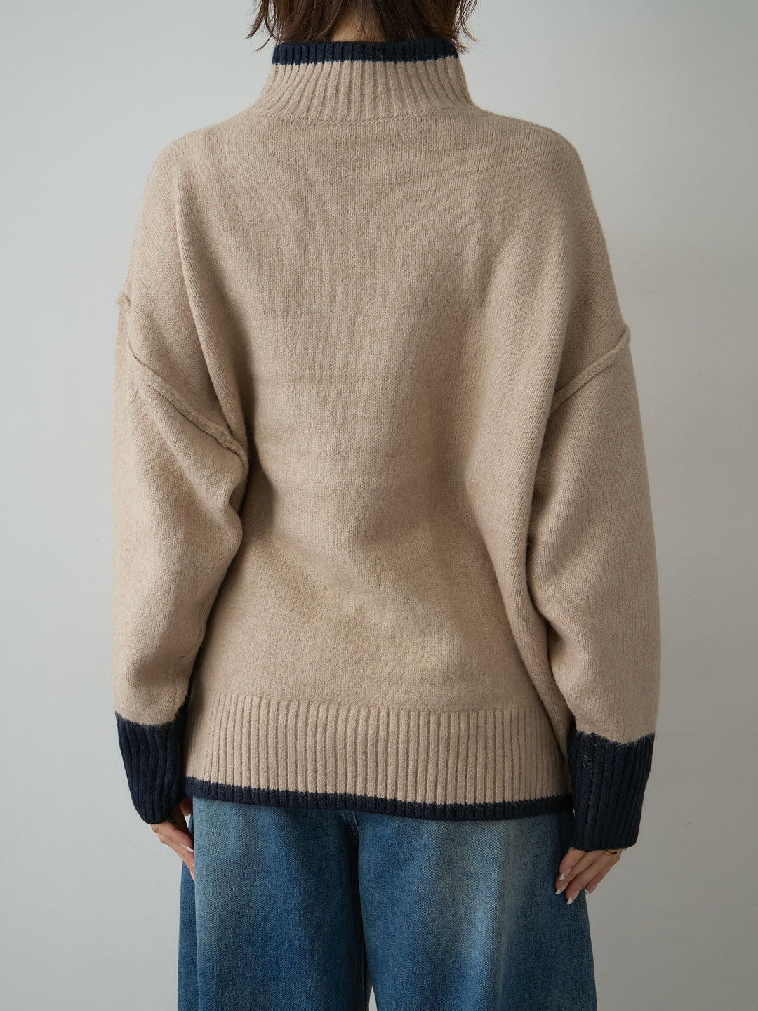 [予約]センターラインバイカラーワイドニットトップス/beige