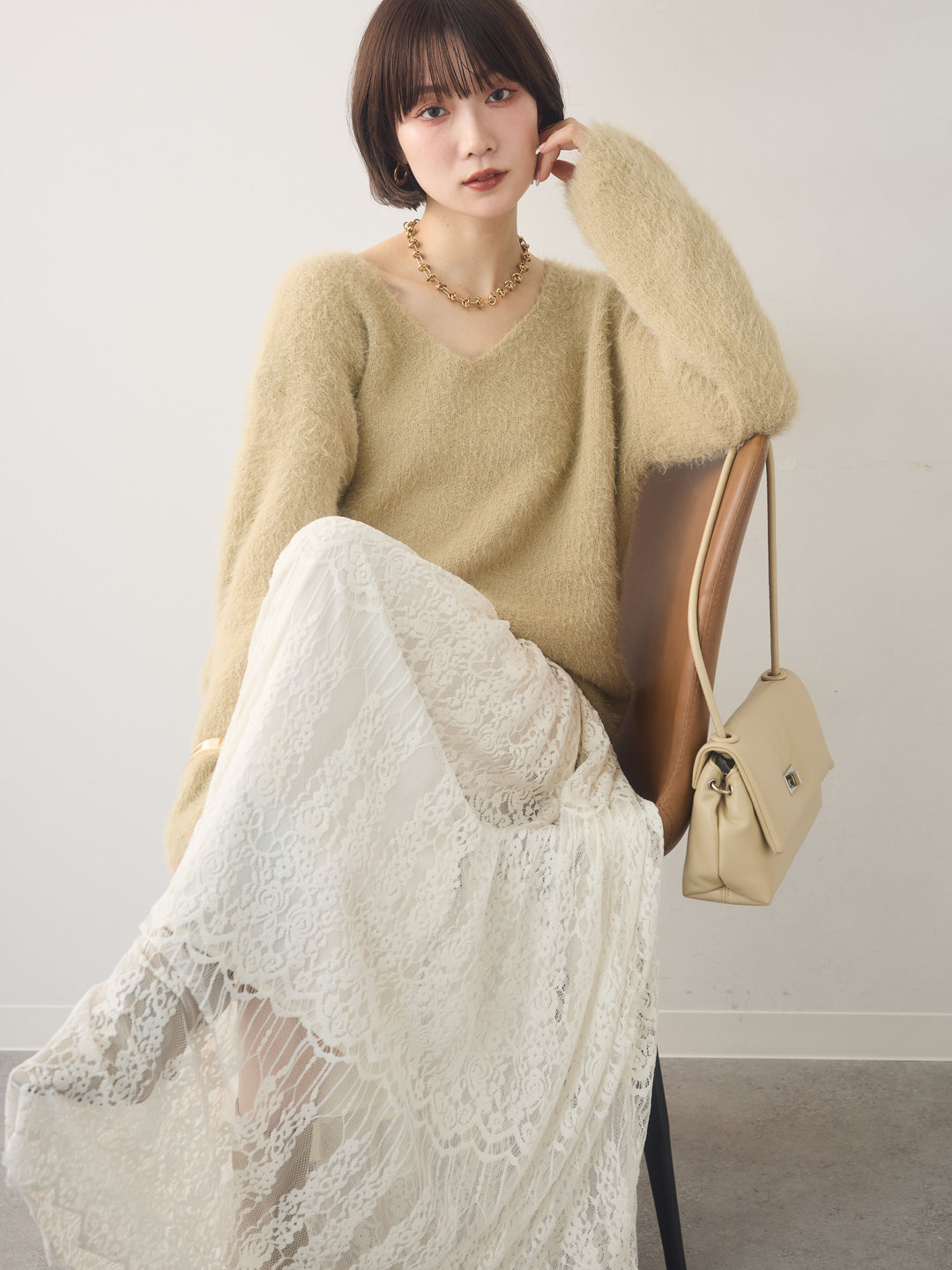 [予約]シャギーVネックニットトップス/beige