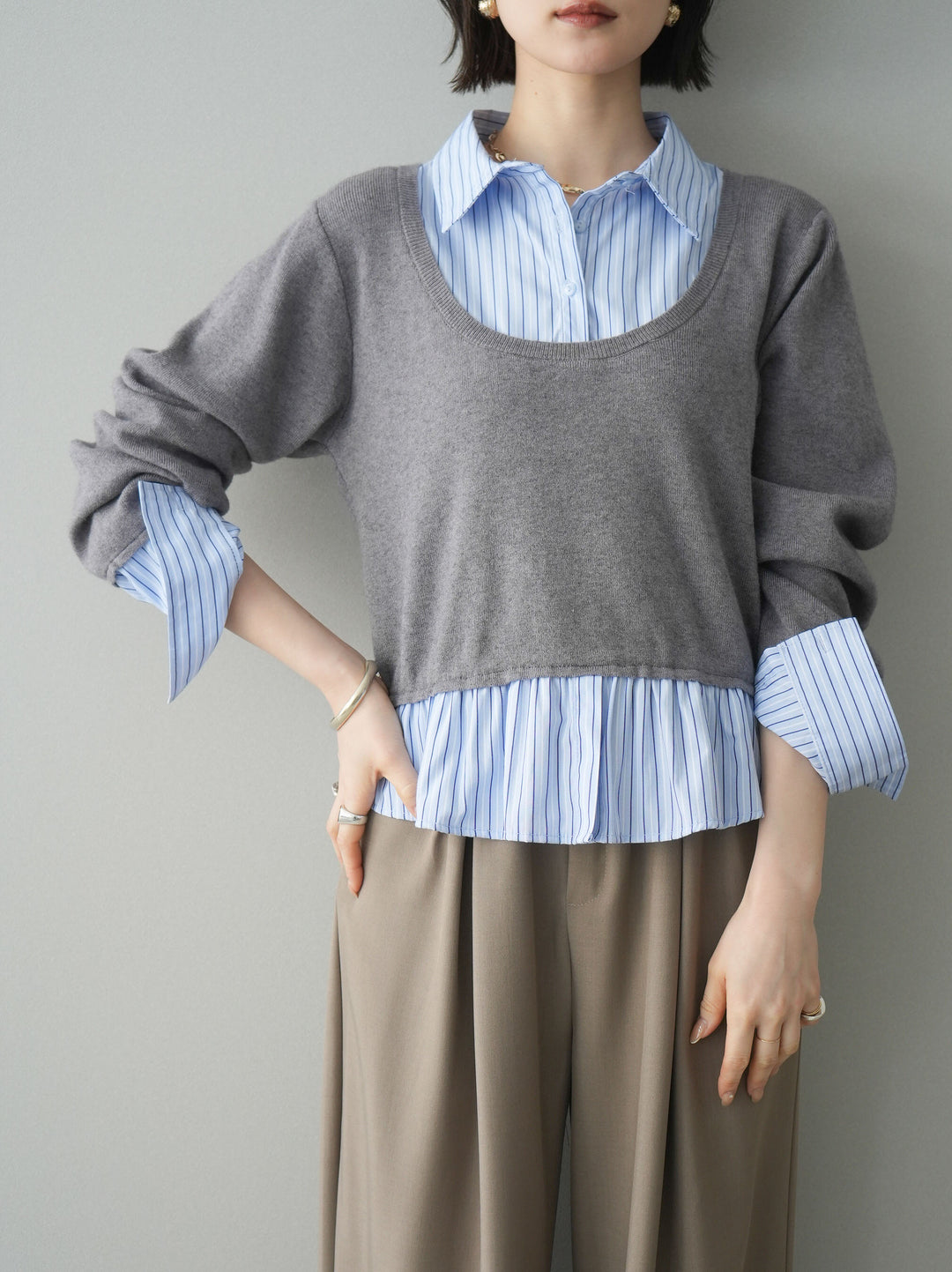 [予約]ストライプシャツUネックドッキングニットプルオーバー/graybluestripeA