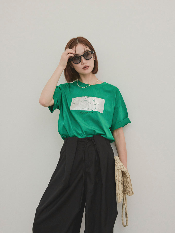 [SET]箔プリントドライタッチコットンTEE +デザインループサイドタックパンツ(2set)