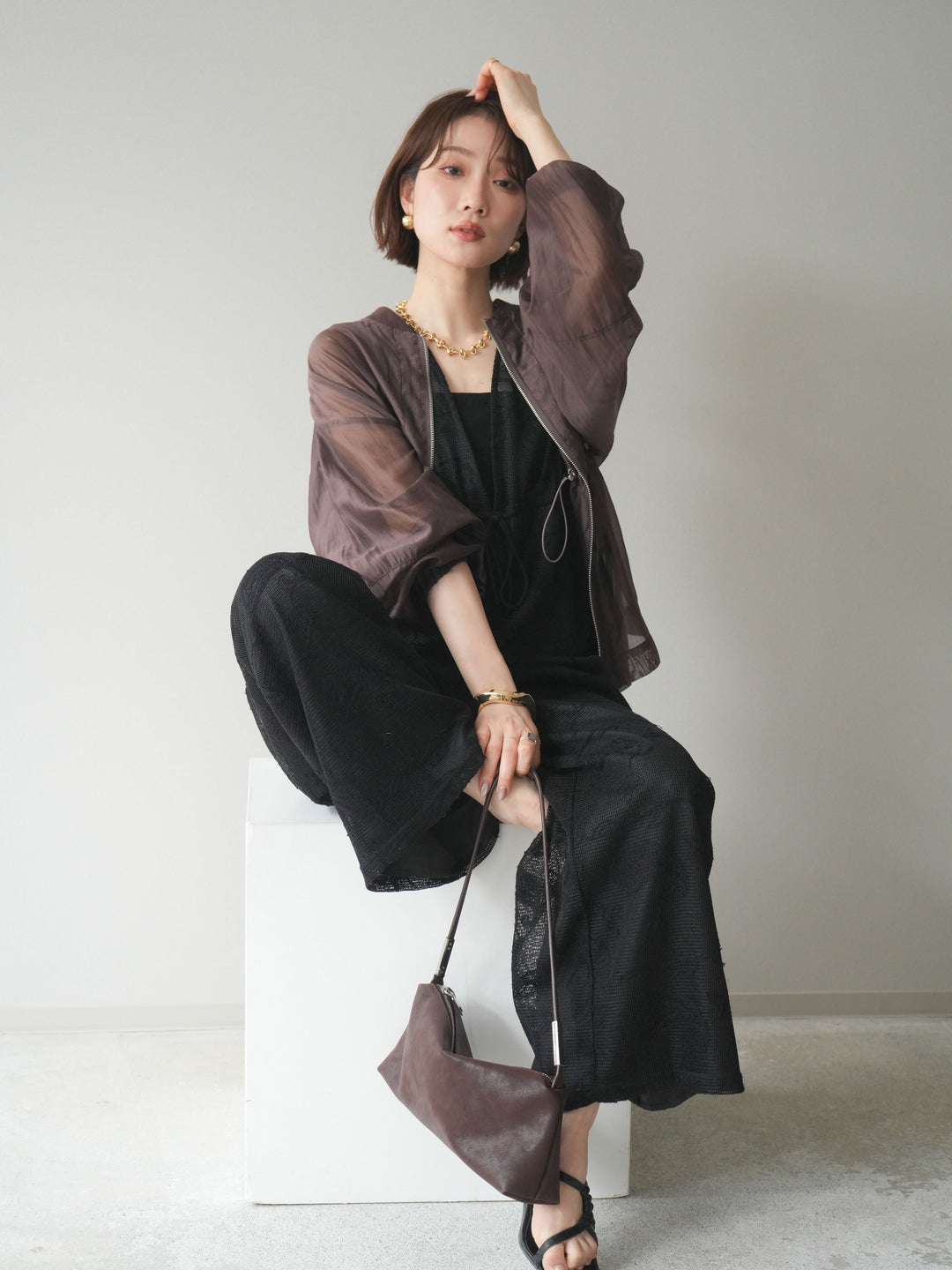 [予約]レース刺繍サロペット/black