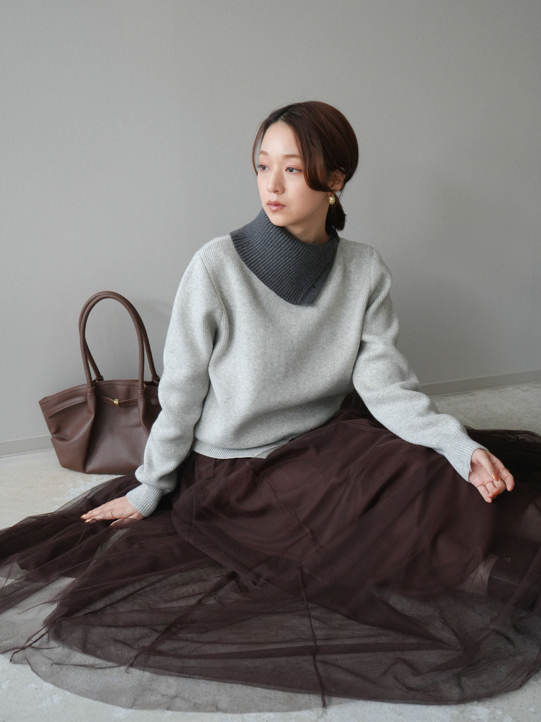 [予約]デザインネックバイカラーニットプルオーバー/gray