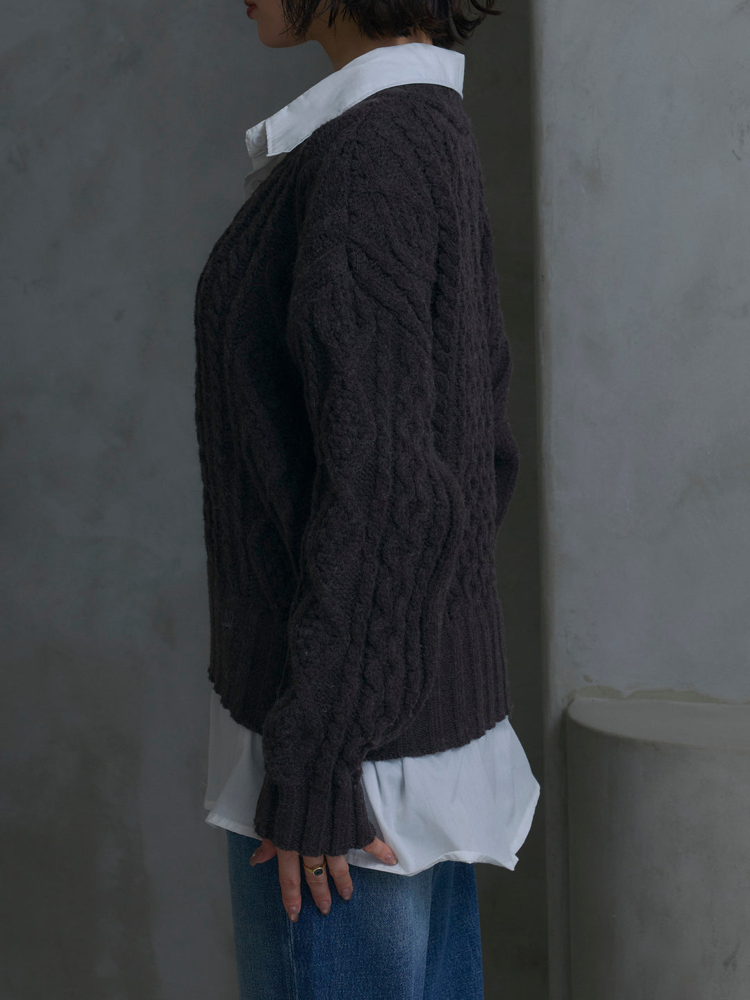 [予約]シャツレイヤードケーブルニットプルオーバー/brown