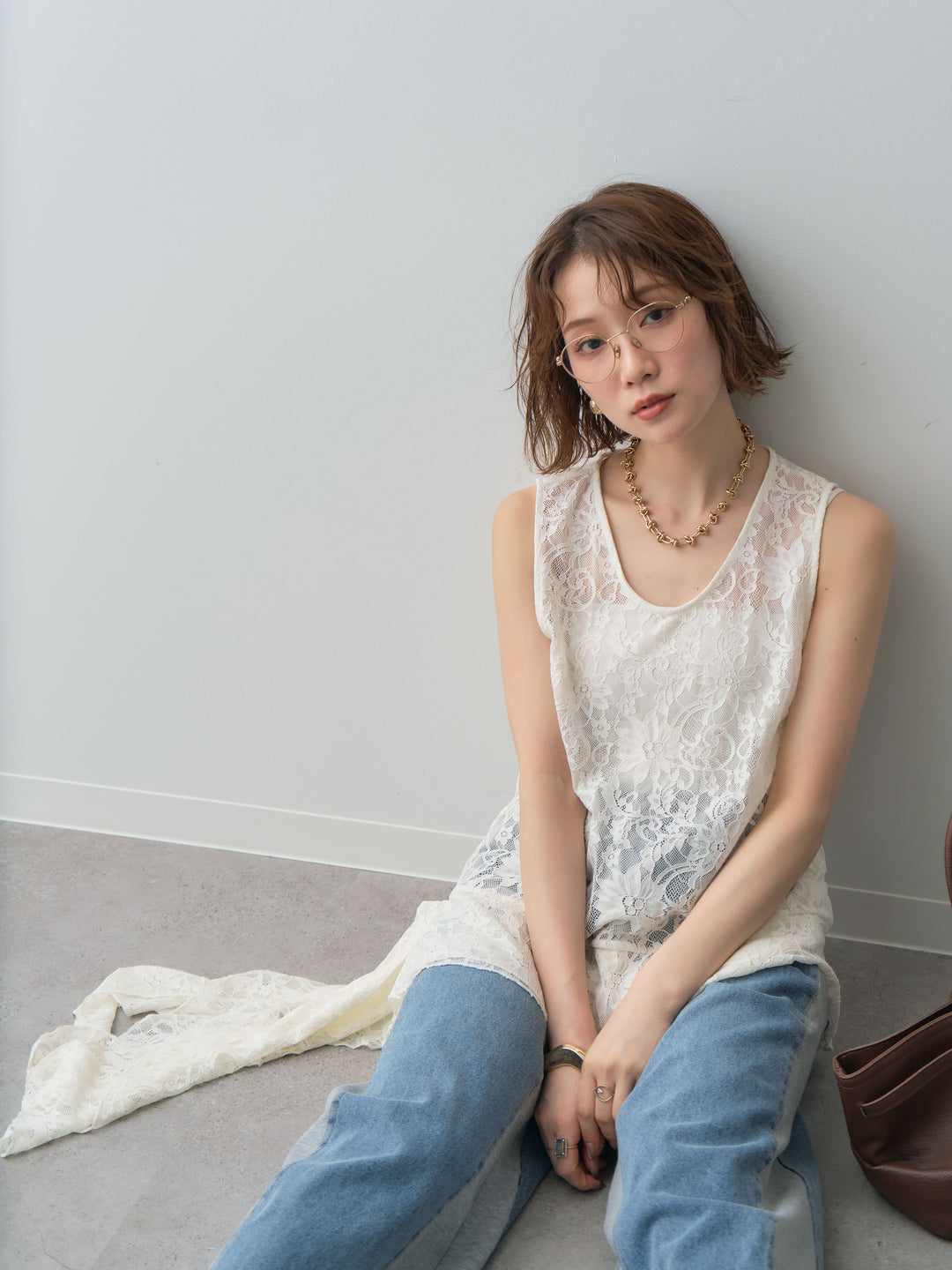 [予約]ラッフルレースアシメペプラムノースリトップス/ivory