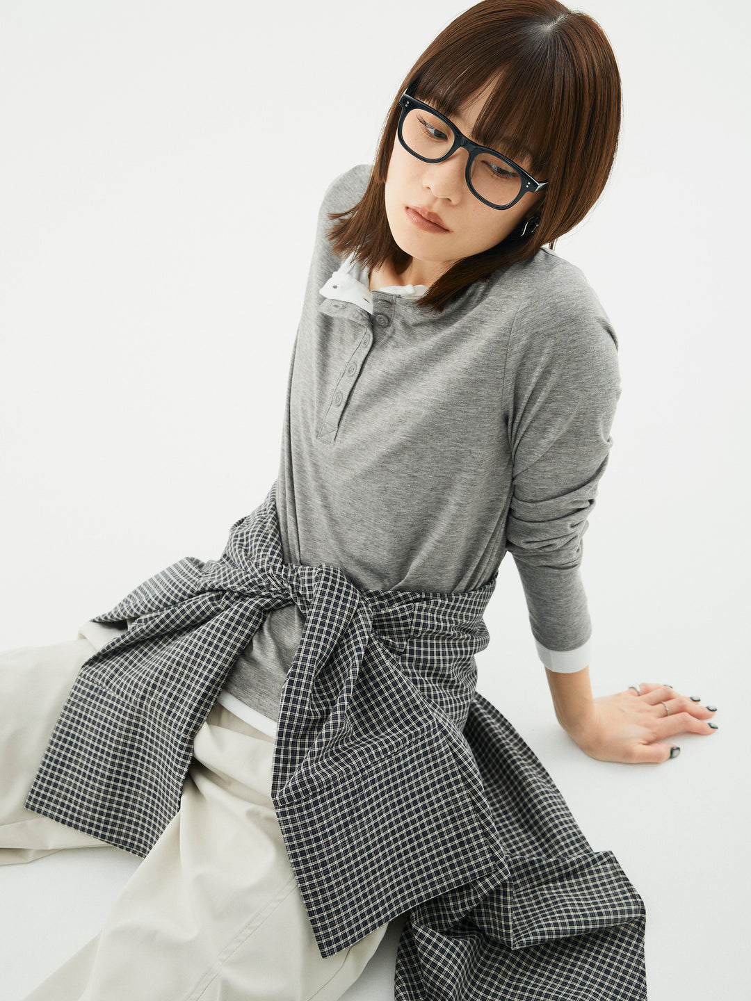 【Allure】[SET]配色レイヤードヘンリーネックトップス+タフタワイドカーブパンツ+チェックBIGカフスオーバーシャツ(3set)