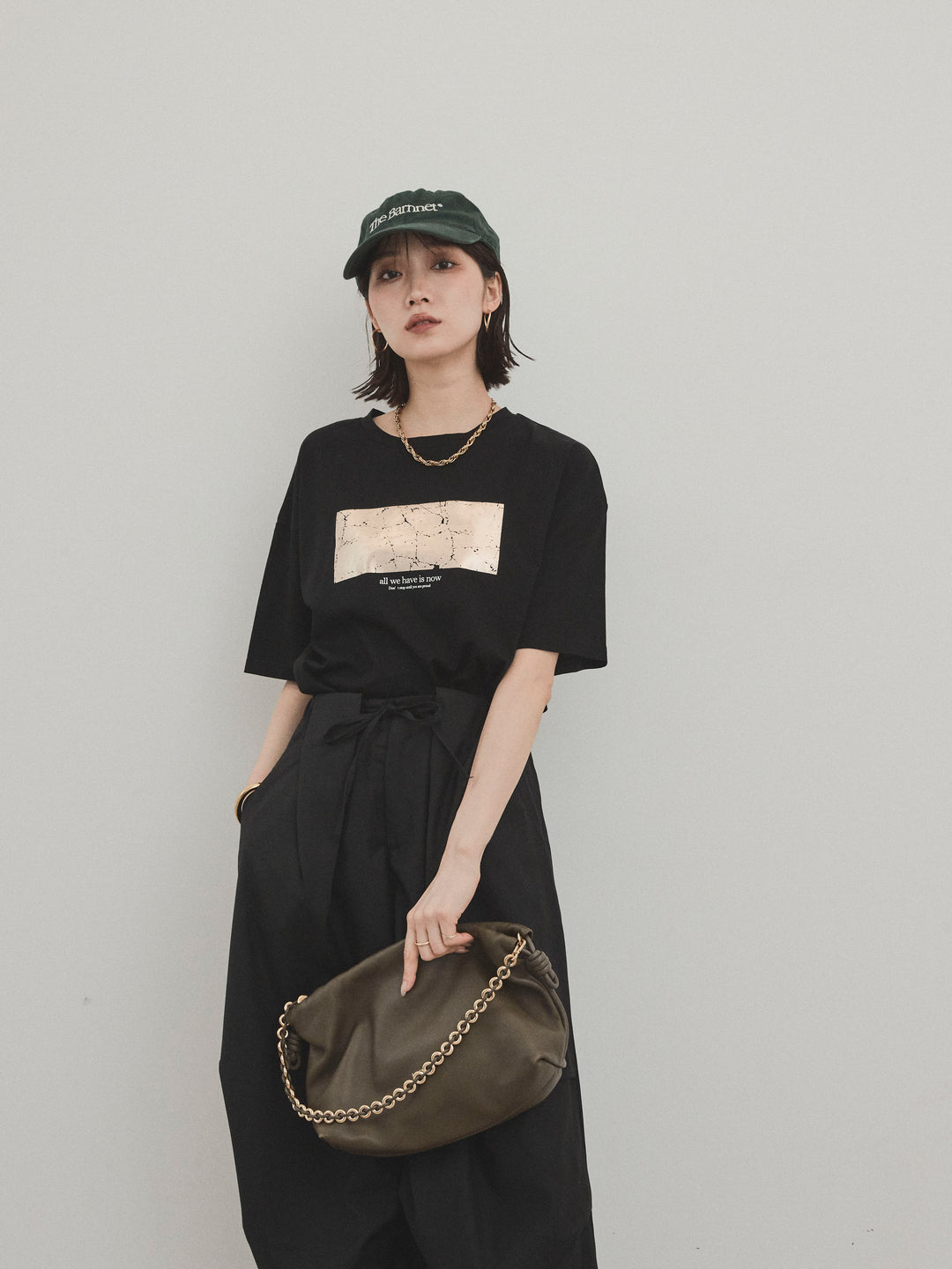 [SET]箔プリントドライタッチコットンTEE +デザインループサイドタックパンツ(2set)