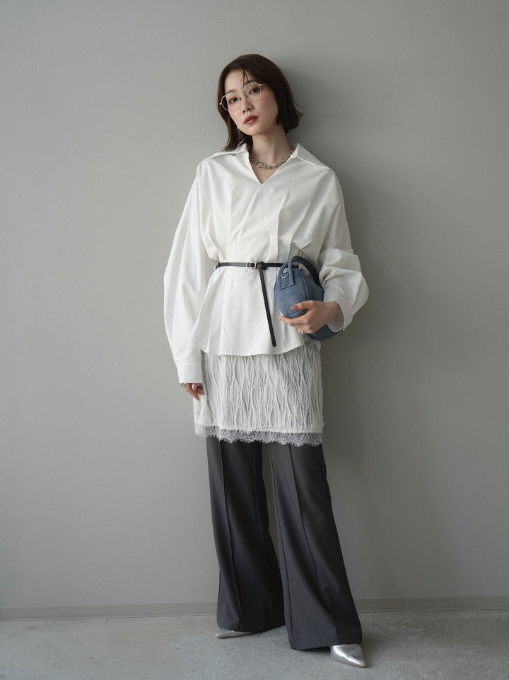 [予約]ベルト付サイドプリーツスキッパーブラウス/white