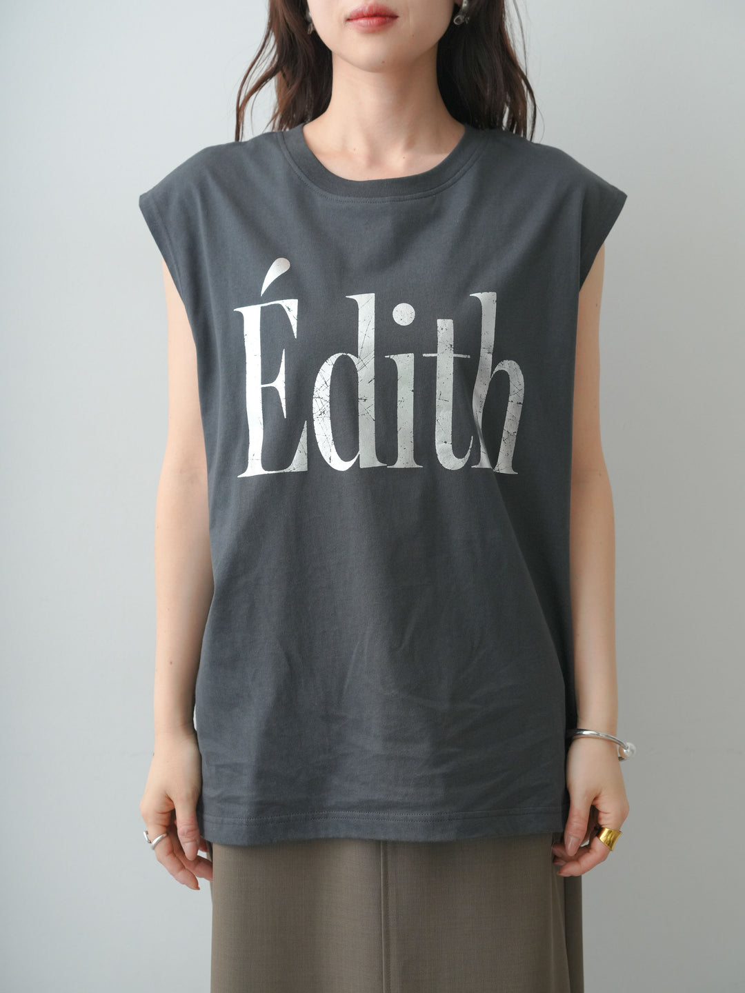 [予約]箔ロゴプリントノースリオーバーTEE/charcoal