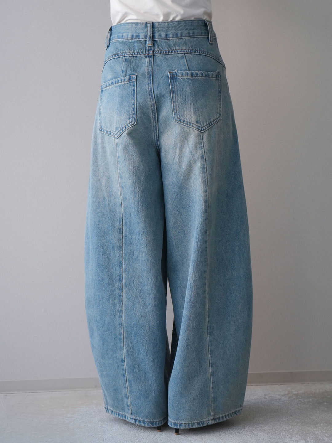 [予約]フロントビジューカーブデニムパンツ/lightblue