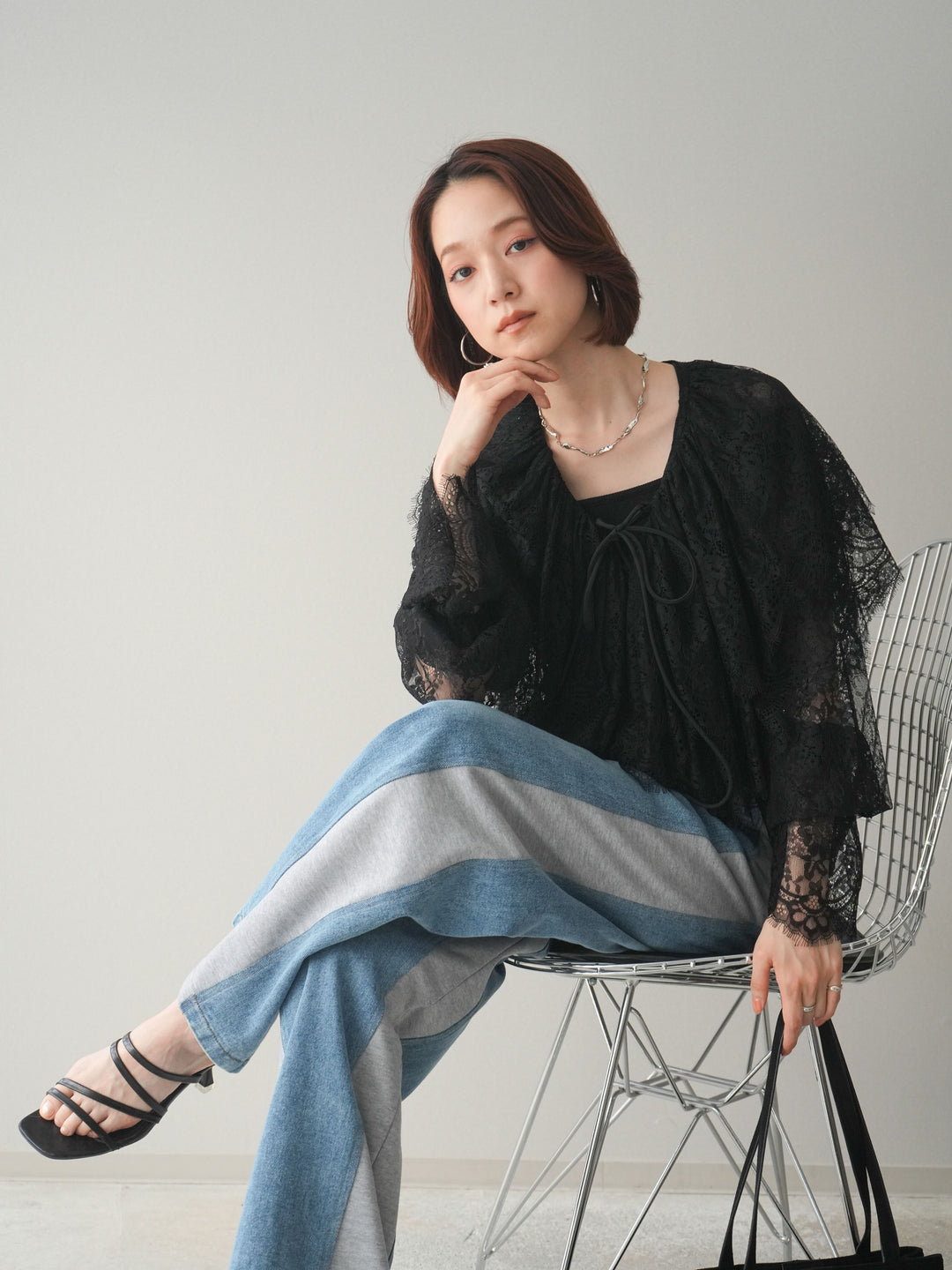 [予約]ビックカラーラッフルレーストップス/black